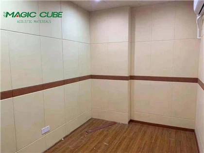 Polüesterkiust seinadekoratiivne akustiline paneel